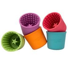Load image into Gallery viewer, LickiMat Yoggie Pot