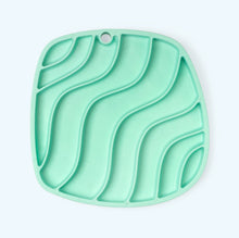 Load image into Gallery viewer, Waves Feast Mat Case