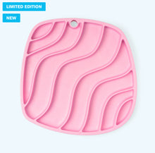 Load image into Gallery viewer, Waves Feast Mat Case