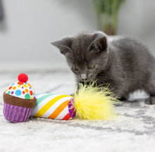 Load image into Gallery viewer, Cat 2PK Mewow Cupcake and candle
