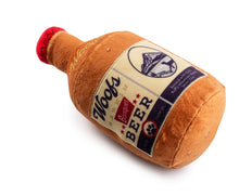 Load image into Gallery viewer, Woofs Barkin Banquet Beer

